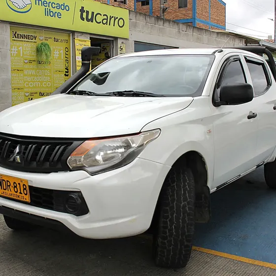 Mitsubishi L200 2019 2.5 Sportiva 4x4 Diesel