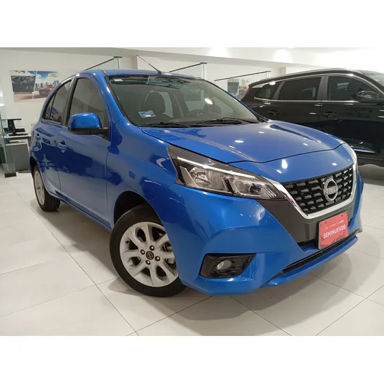 Nissan March 5p Advance L4/1.6 Man