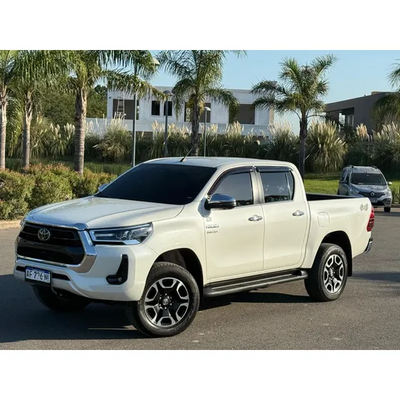 Toyota Hilux Pick-up 2.8 Cd Srx 204cv 4x4 At