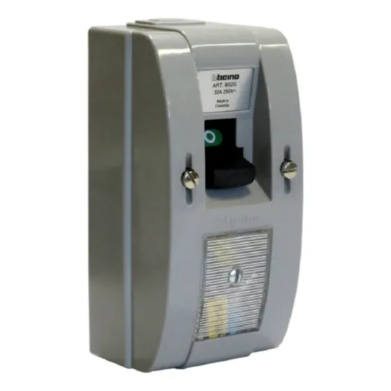 Interruptor Bipolar Con Fusible 32a 250v Bticino 602 Gris