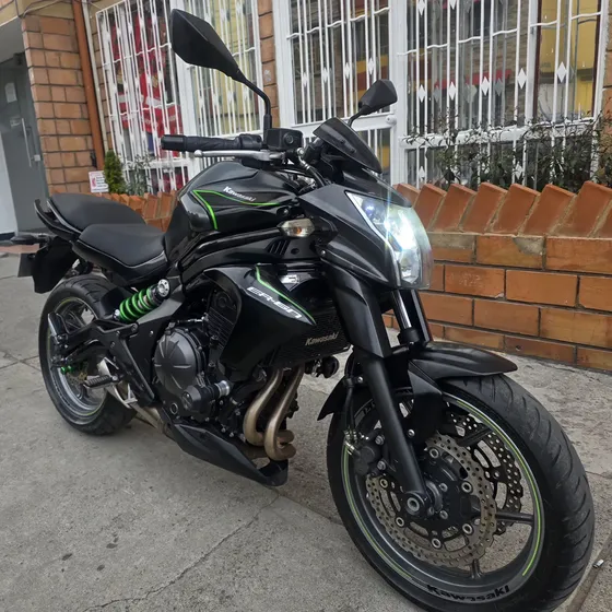 Kawasaki Er6n Modelo 2016