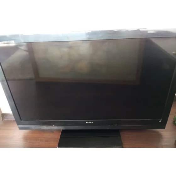 Tv Sony Bravía 52 Pulgadas Usado