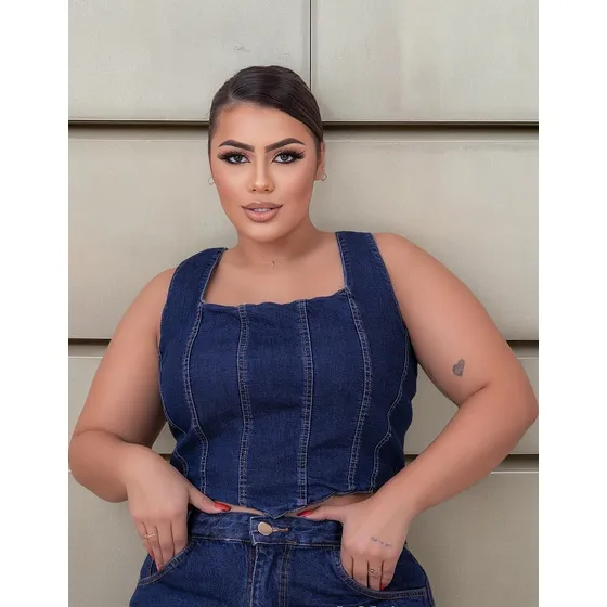 Cropped Regata Jeans Plus Size Arrumado Detalhe Em Costura