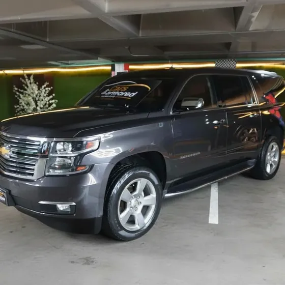 Chevrolet Suburban 2017 5.4 Lt Piel Cubo At