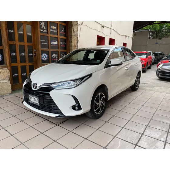 Toyota Yaris 1.5 5p S Mt