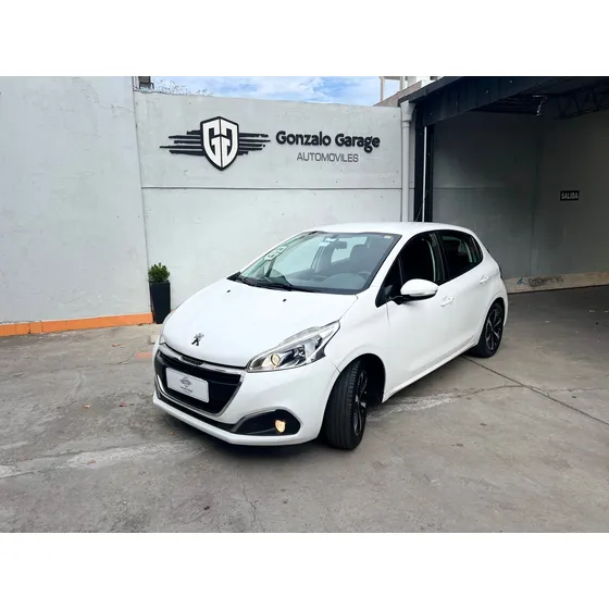 Peugeot 208 1.2 Active 82cv 5p