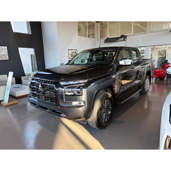 Mitsubishi L200 2.4 Gls 4x4 At Full