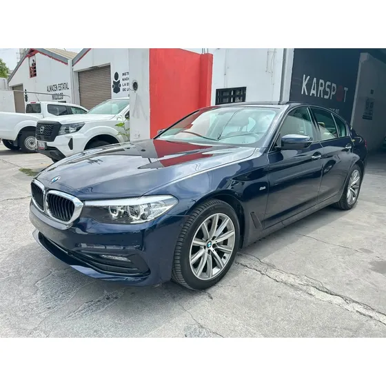 BMW Serie 5 2018 2.0 530ia Sport Line At