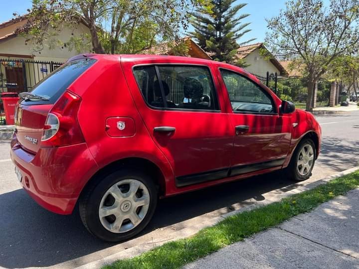 Renault Sandero .