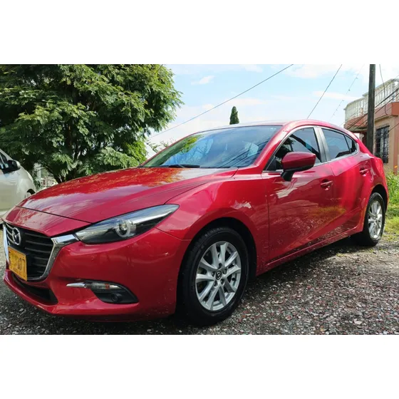 Mazda 3 2.0 Sport Touring