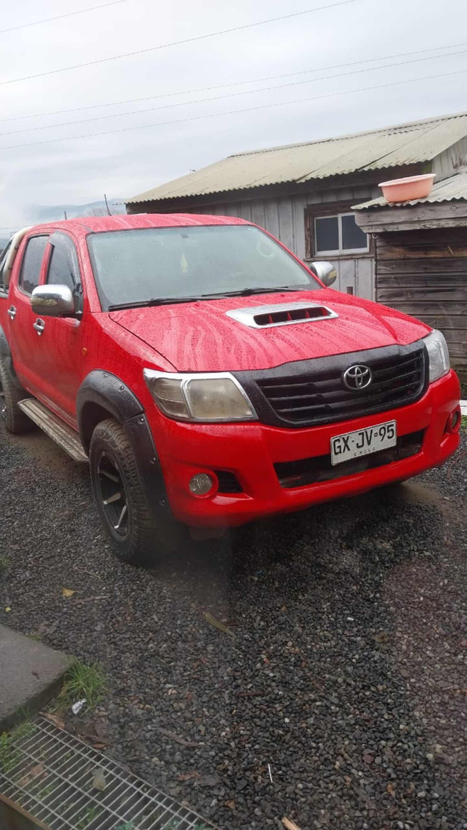 Toyota Hilux 2.4