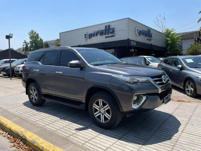 Toyota Fortuner Srv 2.7 At 7a 2019