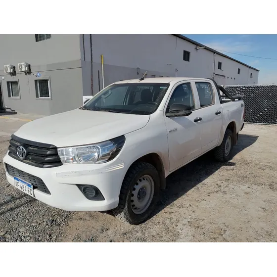 Toyota Hilux Pick-up 2.4 Cd Dx 150cv 4x4