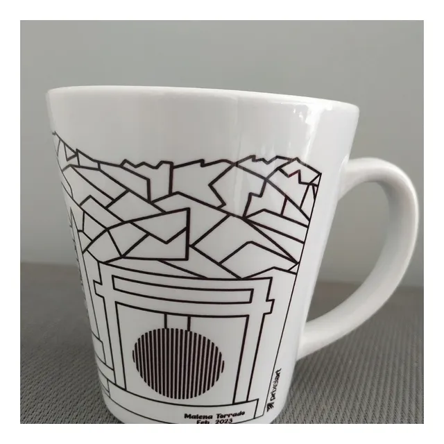 Tazas De Porcelana Cónicas, Blancas Con Iconos De Caracas