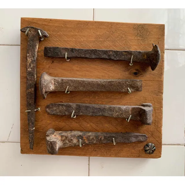 Colección De 5 Clavos Antiguos Usados Vías Férreas Y Puertas