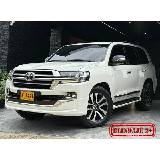 Toyota Land Cruiser 4.5 Executive Longe Sahara Lc200