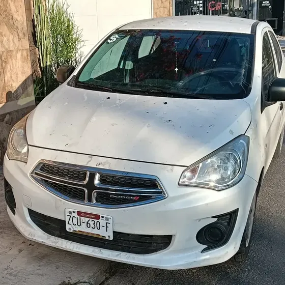 Dodge Attitude 2016 1.2 Se At