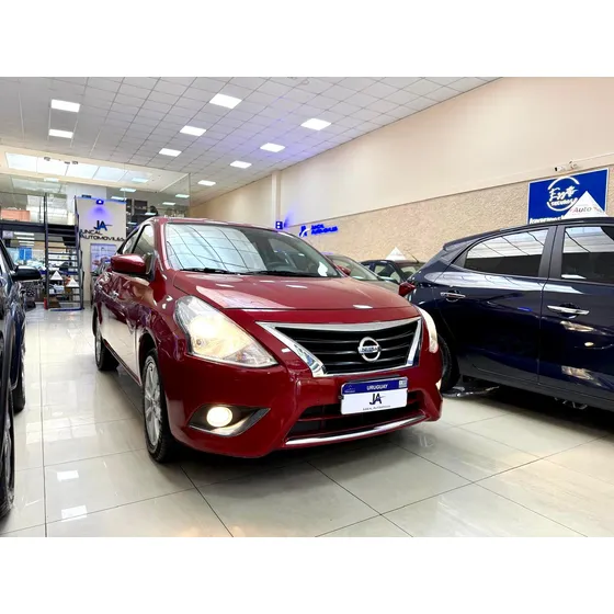 Nissan Versa 1.6 Advance Mt
