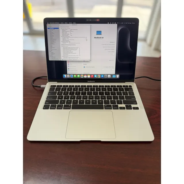 Macbook Air 2020 | I3 De Dos Núcleos | 8gb Ram | 256gb Ssd Plateado