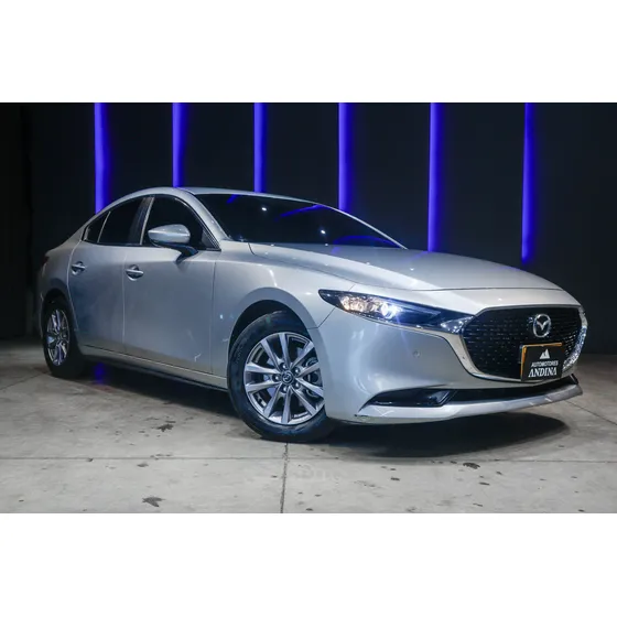 Mazda 3 Touring 2.0