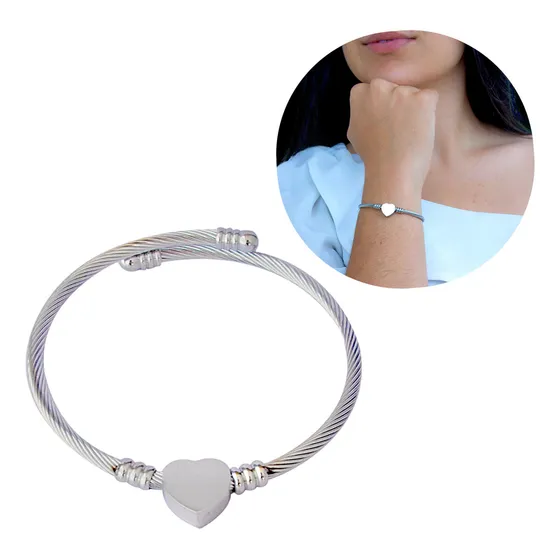 Bracelete Feminina Aço Inox 316l Berloque Coração Cor Prata