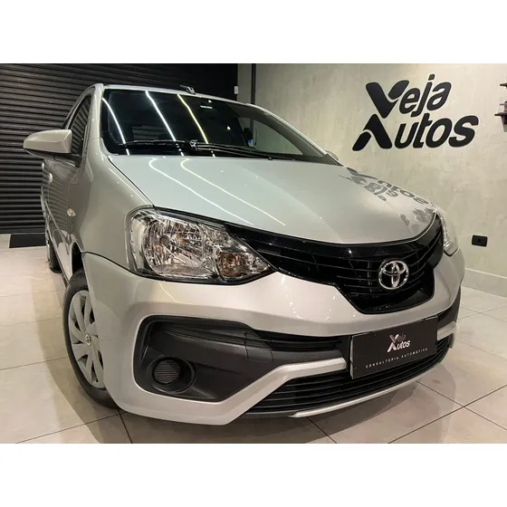 Toyota Etios 1.3 16v X Aut. 5p