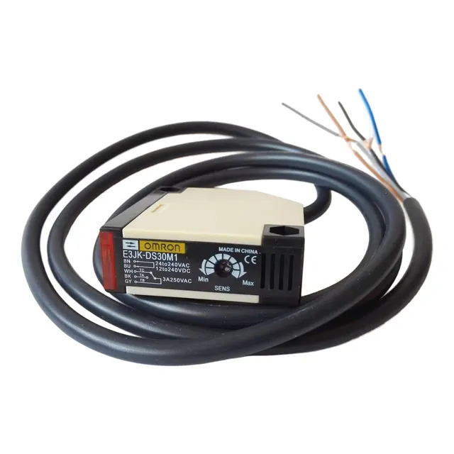 Sensor Fotoelectrico E3jk-ds30m1 Omron 300mm Difuso Rele New