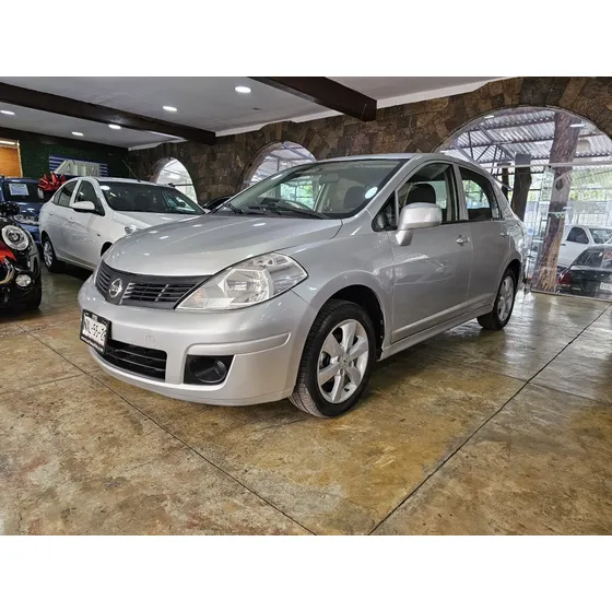 Nissan Tiida 1.8 Advance Sedan Mt