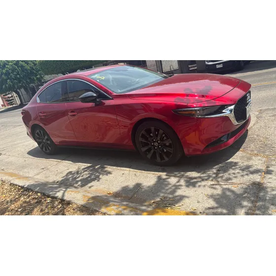 Mazda Mazda 3 2.5t Signature Sedan At