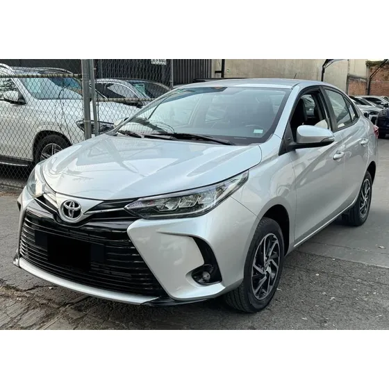 Toyota Yaris 1.5 5p S At Cvt