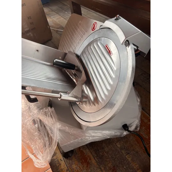 Rebanadora De Charcuteria 300mm Nueva Con Garantia
