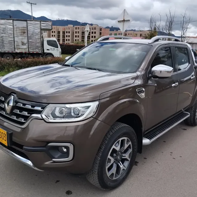 Renault Alaskan 2017 2.5 Intens