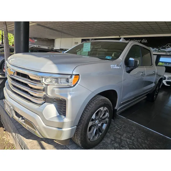 Chevrolet Cheyenne 6.2 2500 Doble Cab High Country 4x4 At