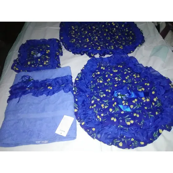 Juego De Baño Color Azul De Cuatro Piezas