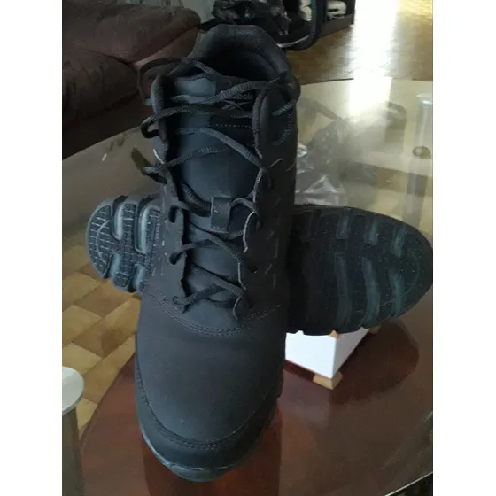Oferta Vendo Botines Reebock Originales Con Punta De Hierro.