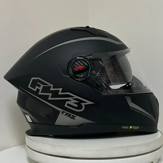 Capacete Fechado Fw3 Trx Air Preto Grafite C/ Oculos Interno — foto 2