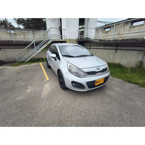 Kia Rio 1.4 5 P