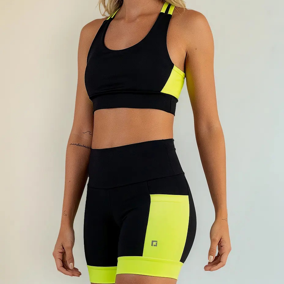 Conjunto Zero Transparência Top + Shorts