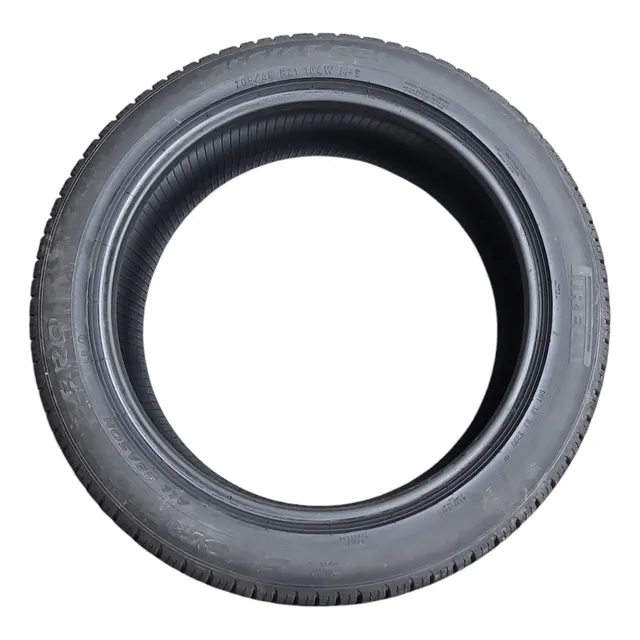 Pneu Pirelli Scorpion 265 45 Aro 21 (usado)