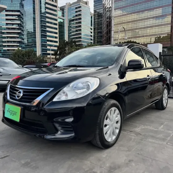 Nissan Versa 2015 1.6 Advance At