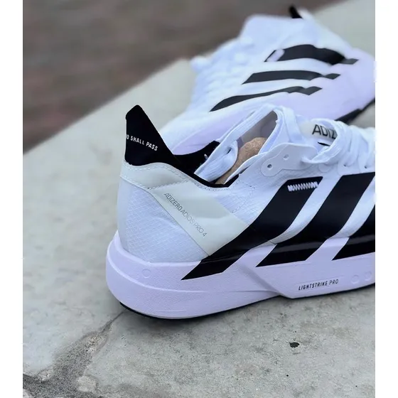 Adídas Adizero Adiós Pro  150$