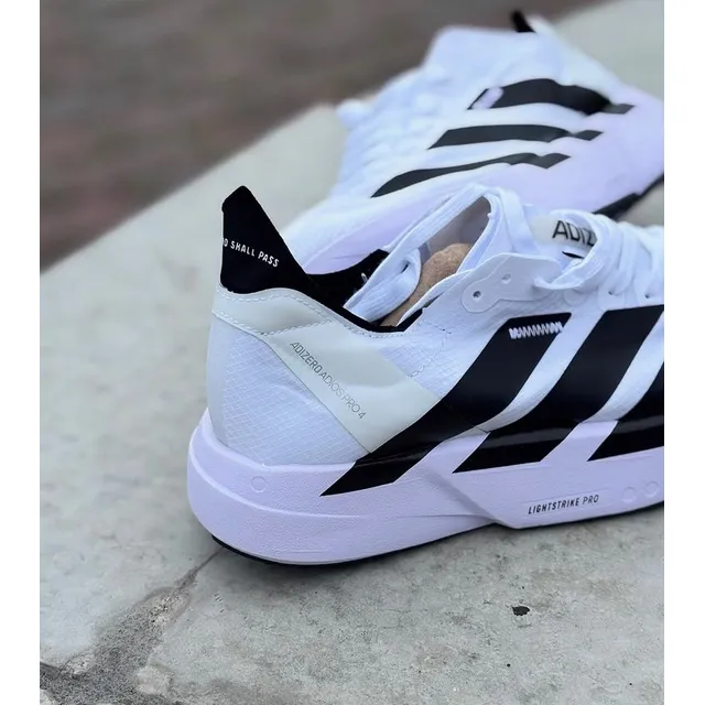 Adídas Adizero Adiós Pro  150$