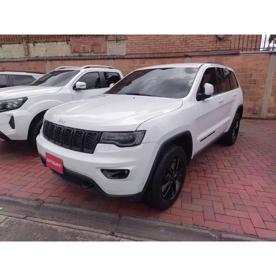 Jeep Grand Cherokee Laredo Sec 3,6 4x4