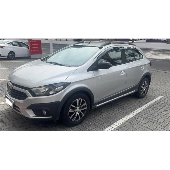 Chevrolet Onix 1.4 Mpfi Activ 8v Flez 4p Manual