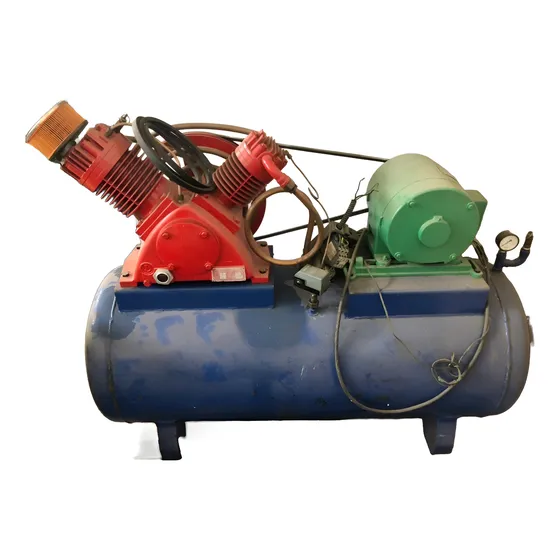 Compressor Ar Douat Cd566 20 Pés 200 L Trifásico (a Retirar)
