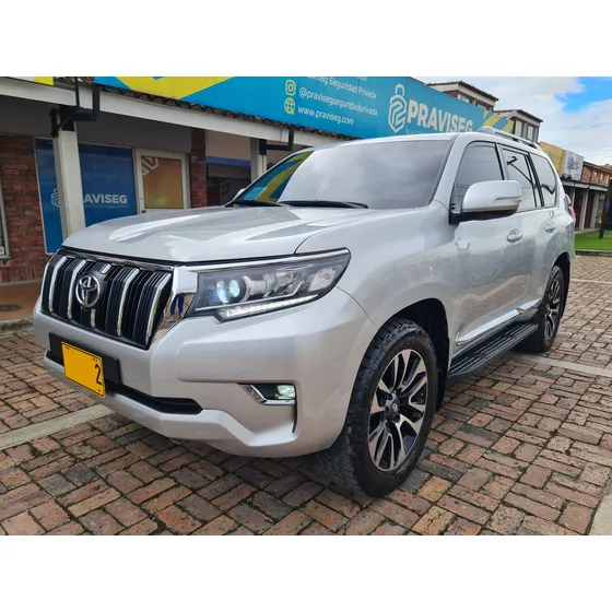 Toyota Prado Txl 2.8cc At Aa 4x4