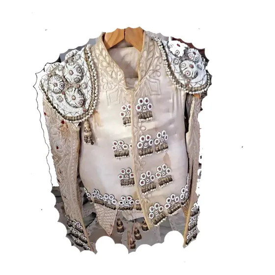 Traje De Luces Torero  Blanco  Y  Oro   Talla Chica