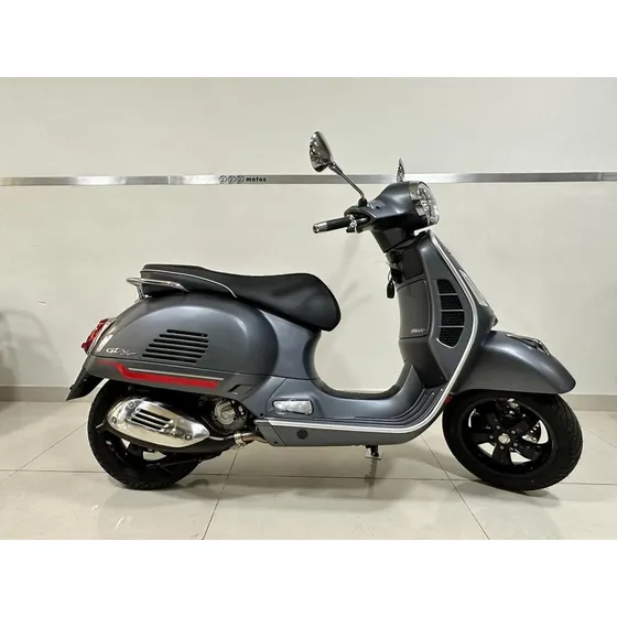 Vespa Super Sport 300 Hpe Automatico Scooter  Bbva Tasa 0 % 