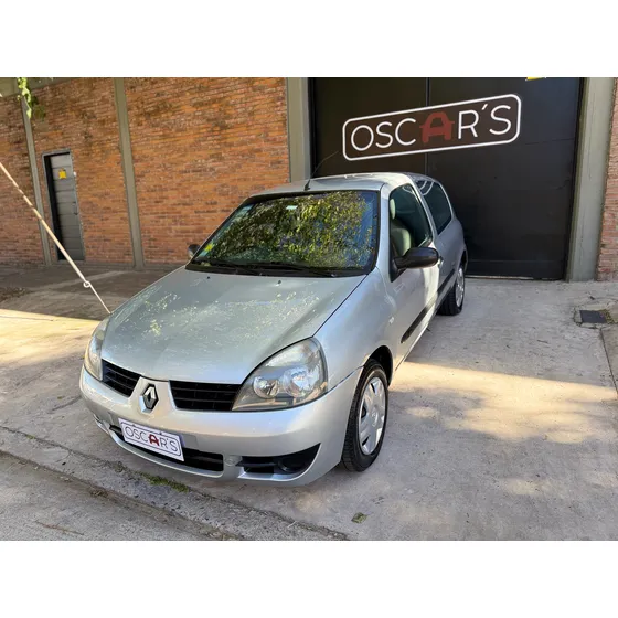 Renault Clio 1.2 F2 Yahoo Authe.