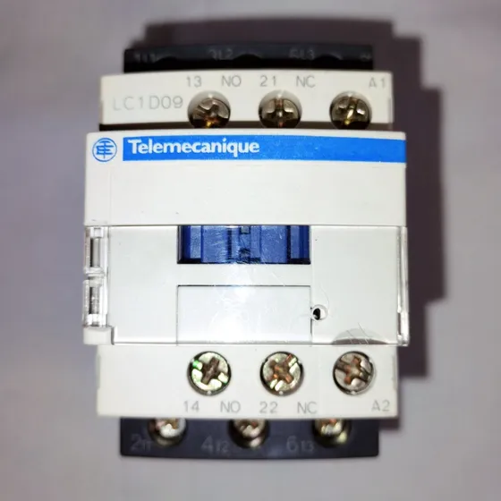 Contactor 25 Amp Schneider Electric Lc1 D09 Bobina 220v